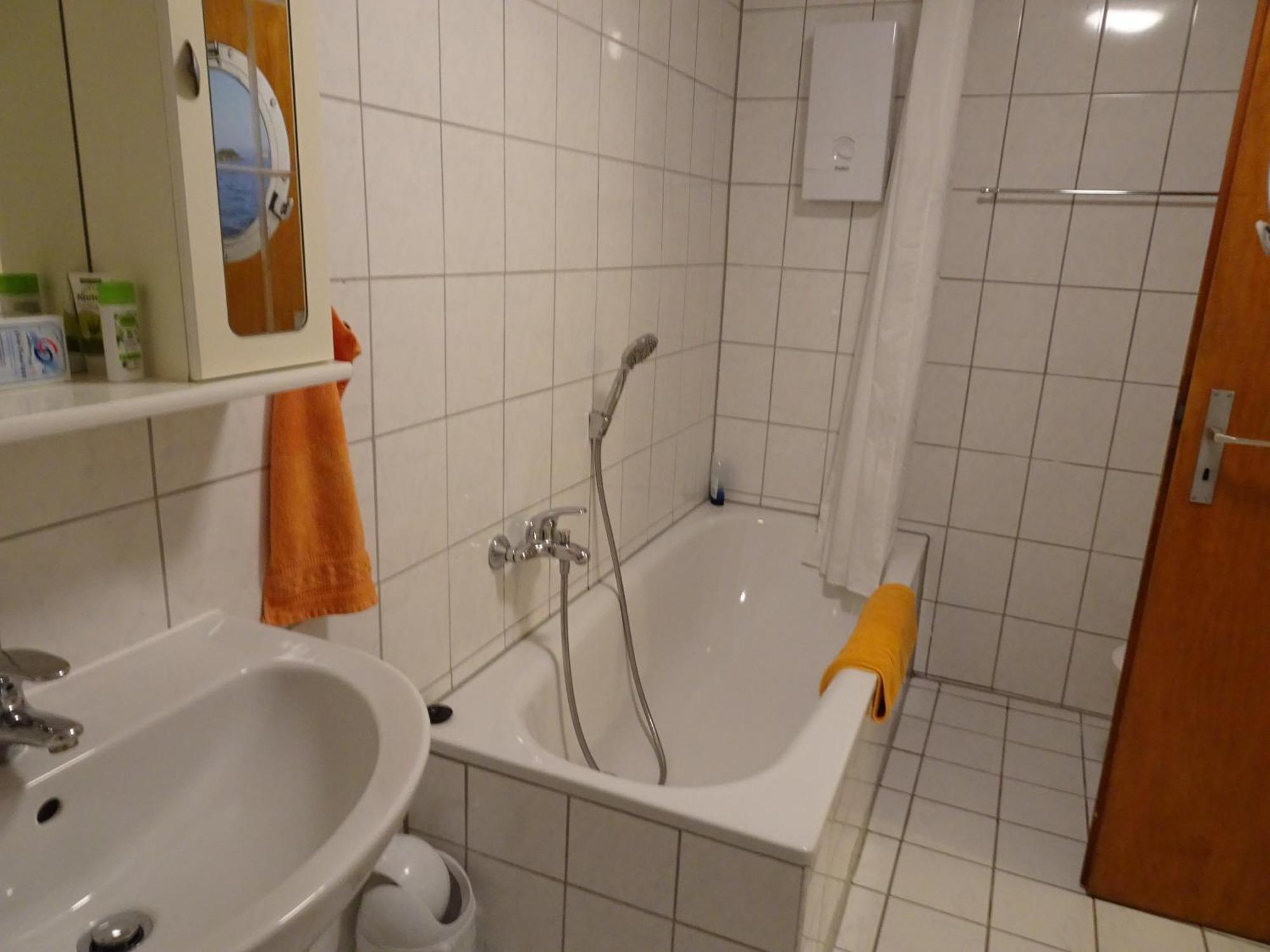 Ferienwohnung Im Gruenen Mit Terrasse Wf Хердеке Екстериор снимка
